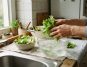 Welken Salat wieder knackiger machen und künftig besser lagern